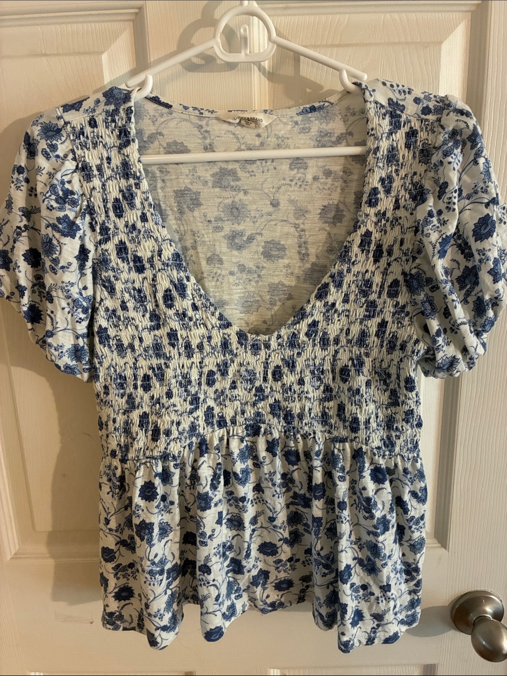 Lucky floral smocked top size small